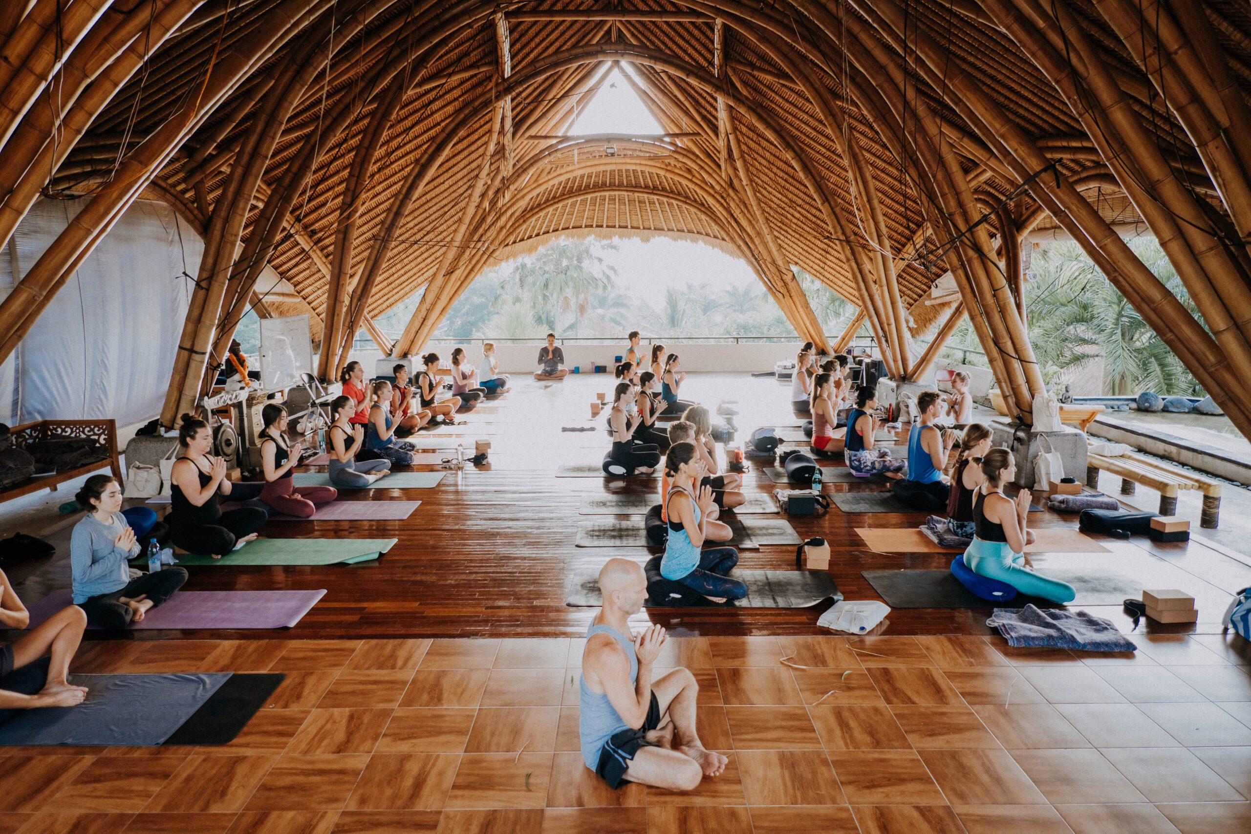 10 Best Yoga Teacher Trainings in World 2021 - YOGA PRACTICE